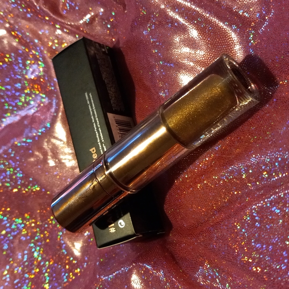 Lip shine - Picture 2 of 3